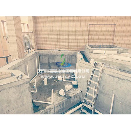 中山利和廣場45樓空中室內恒溫游泳池